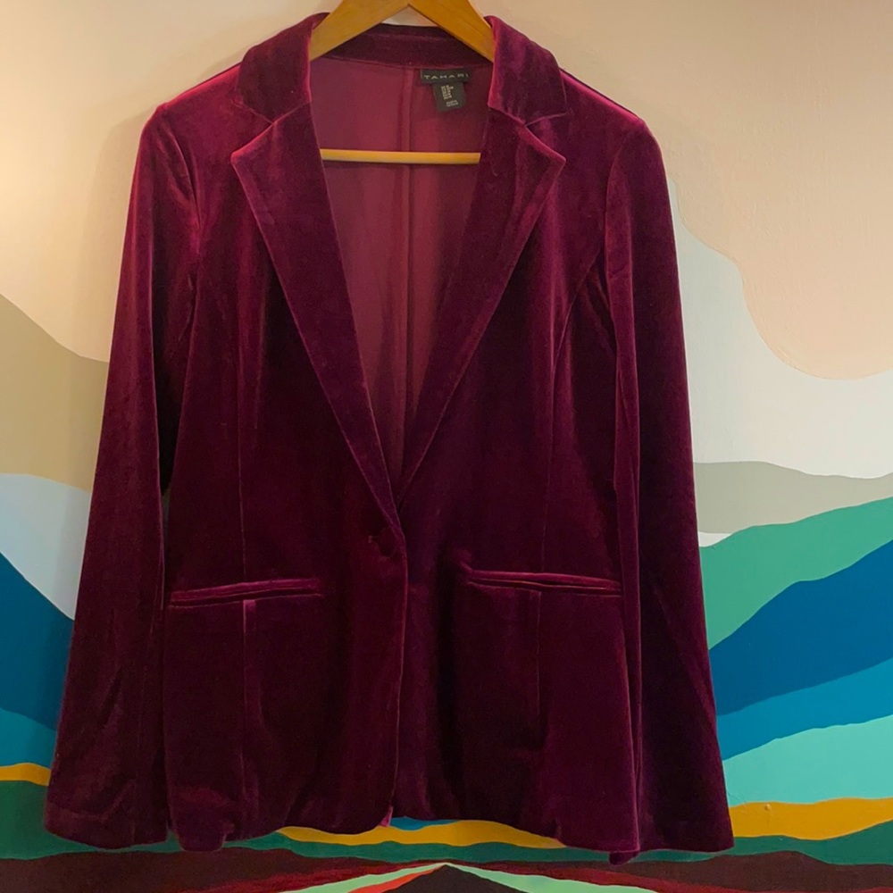 SALE!! Tahari Velour Stretch Blazer Sz Medium